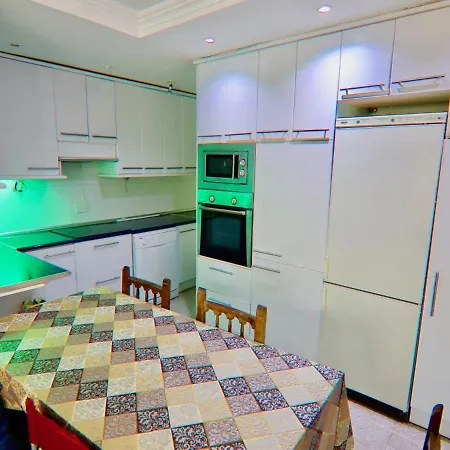 Appartement Irta 1 *